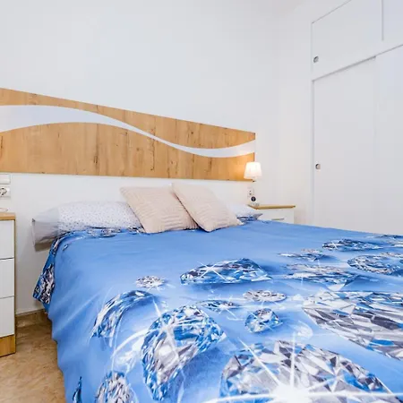 Apartment Calle Bilbao Id65 *
